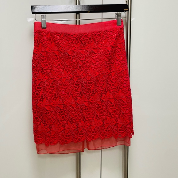 NWT Club Monaco Lace Skirt Giancinta June in Tangerine/Cerise. Size 2 - Picture 3 of 10
